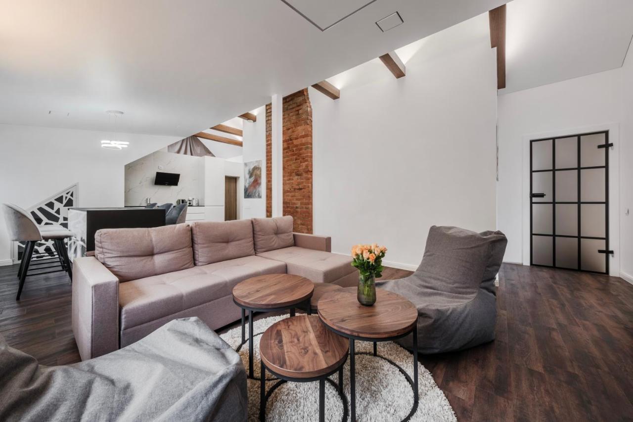 Bravo Apartments Каунас Екстериор снимка